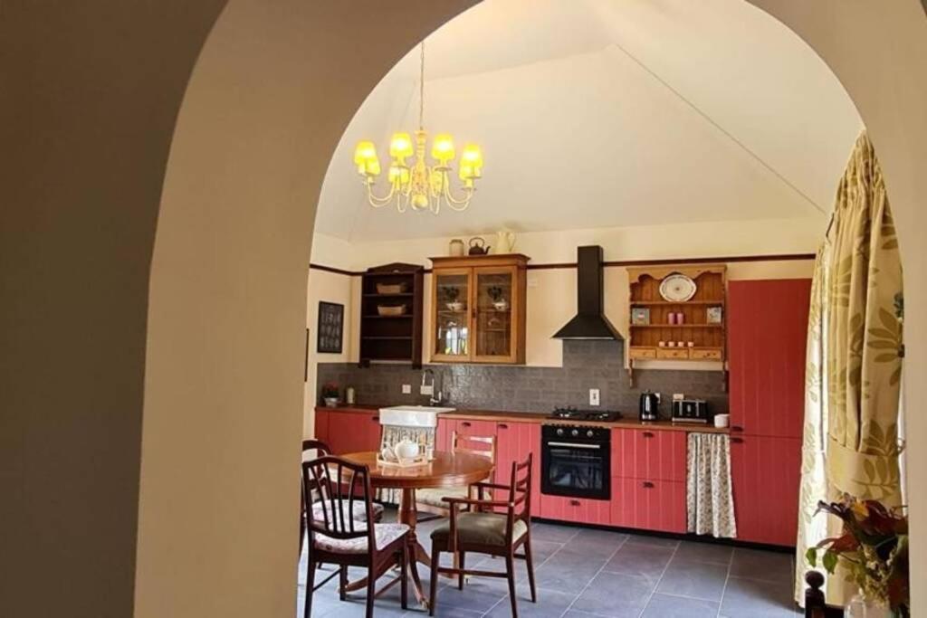 Yellow Heights Accommodation Tinahely Exterior foto