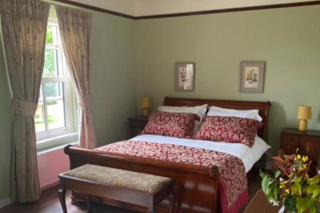 Yellow Heights Accommodation Tinahely Exterior foto
